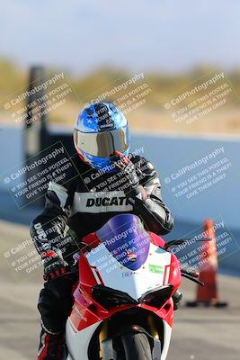 media/Mar-09-2025-TrackXperience (Sun) [[4c2000c718]]/1-Around the Pits-Pre Grid/